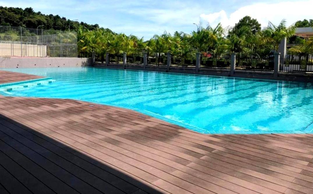 Johor Desaru Beach Bungalow Villas Kangkar Chemaran 外观 照片
