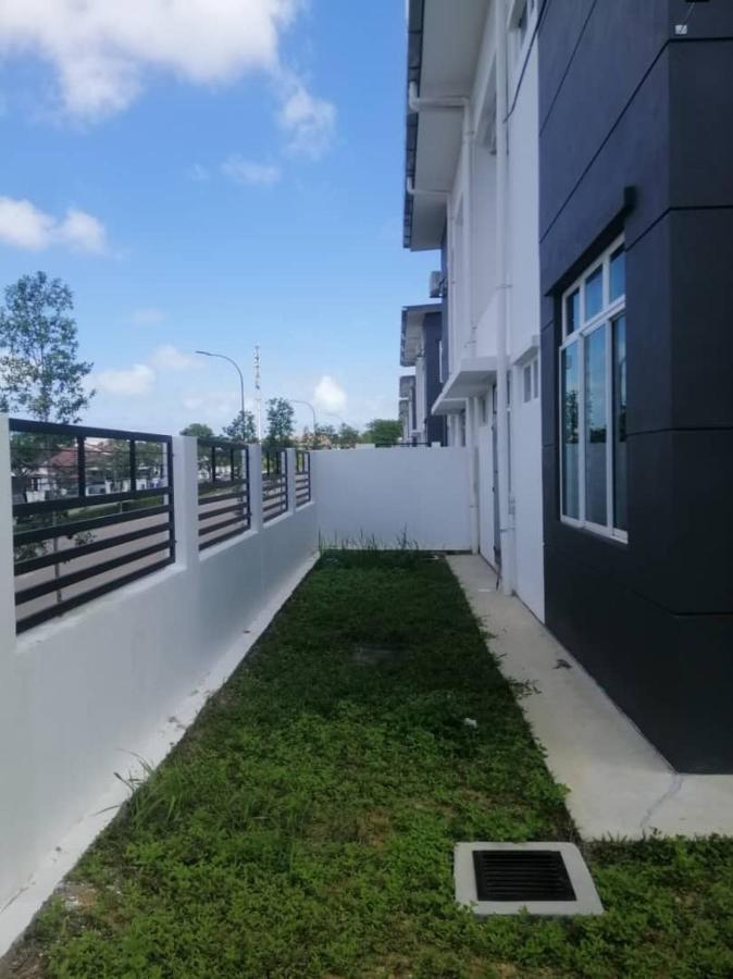 Johor Desaru Beach Bungalow Villas Kangkar Chemaran 外观 照片