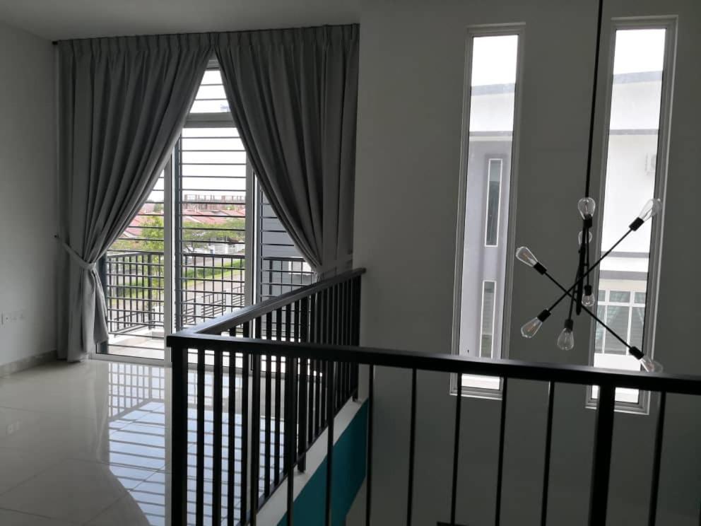 Johor Desaru Beach Bungalow Villas Kangkar Chemaran 外观 照片