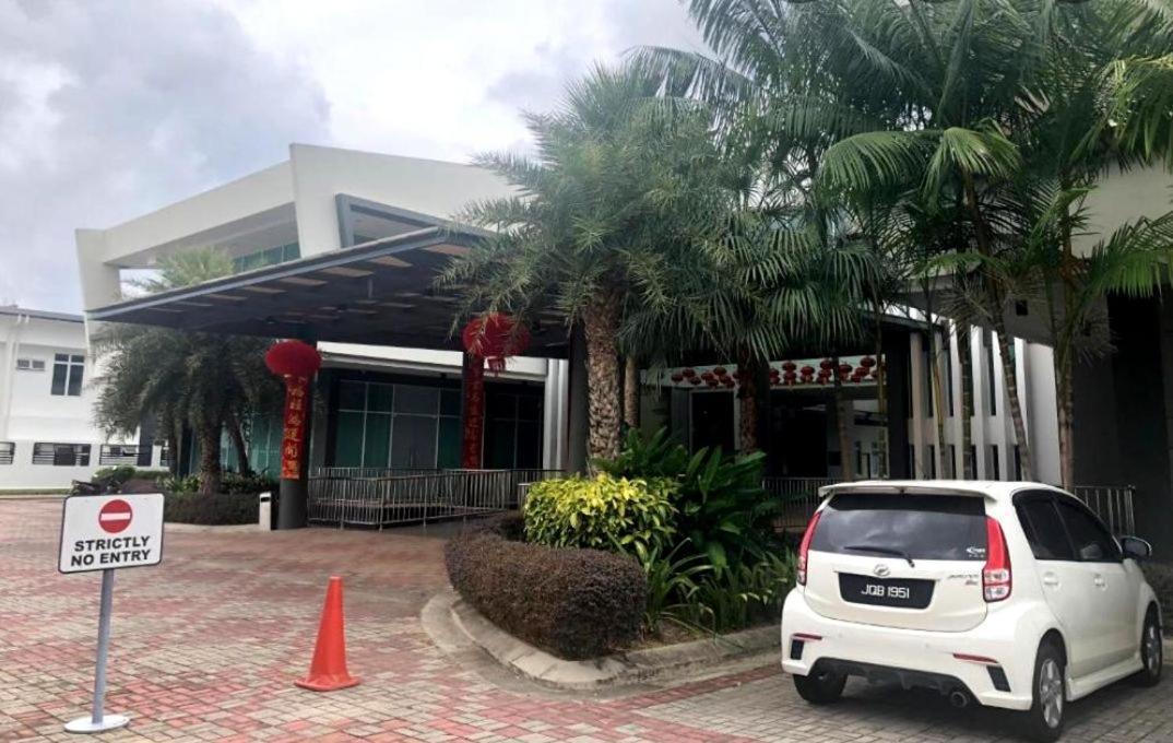 Johor Desaru Beach Bungalow Villas Kangkar Chemaran 外观 照片